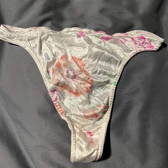 Other - Vintage VS Victoria’s Secret second skin thong 90’s
